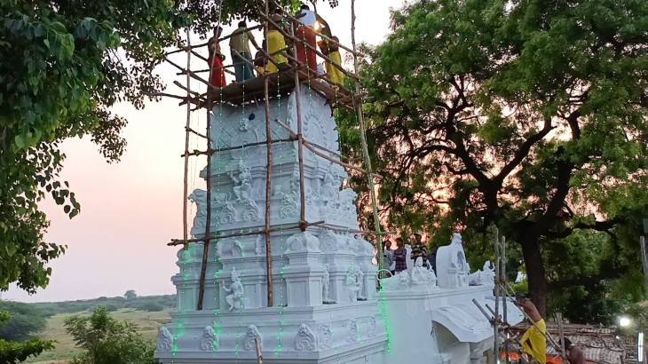 மார்த்தாண்டம்பட்டி ஸ்ரீ முத்துமாரியம்மன் திருக்கோவிலில் அஷ்டபந்தன மஹா கும்பாபிஷேக விழா!


