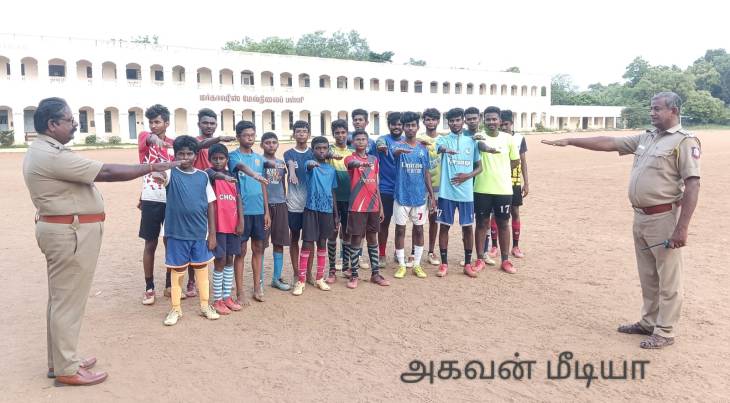 தூத்துக்குடி எஸ்.பி.-யின் உத்தரவின்படி, "மாற்றத்தை தேடி" விழிப்புணர்வு - உறுதிமொழி!