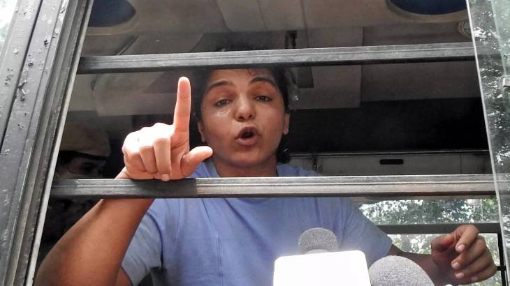 "போராட்டத்திலிருந்து விலகவில்லை" - வதந்திகளுக்கு சாக்‌ஷி மாலிக் முற்றுப்புள்ளி!

