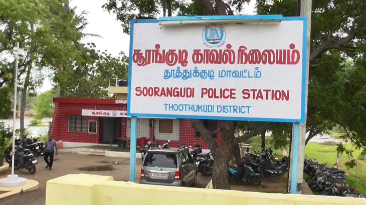 சூரங்குடி காவல் நிலையத்தில் விசாரணைக்கு சென்றவர் மீது தாக்குதல் நடத்திய உதவி ஆய்வாளர் ?