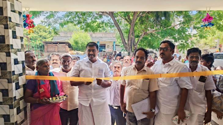 ரெட்டியபட்டி கிராமத்தில் ரூபாய் 5 லட்சத்து 50000 ஆயிரம் மதிப்பீட்டில் புதிய பயணியர் நிழற்குடையை சட்டமன்ற உறுப்பினர் மார்க்கண்டேயன் மக்களின் பயன்பாட்டிற்காக திறந்து வைத்தார் !