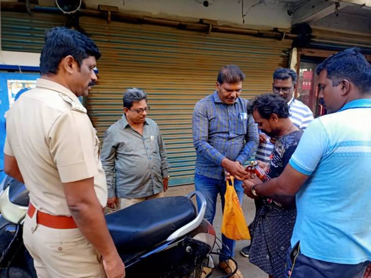 தூத்துக்குடியில் அனுமதியின்றி மதுவிற்ற 3 பேர் கைது!