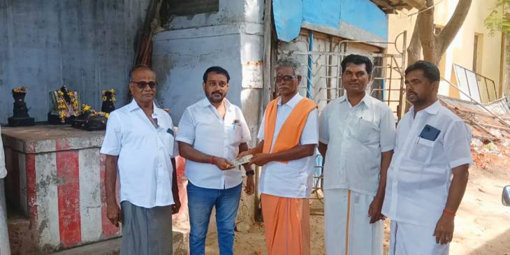 எட்டையாபுரம்  அதிமுக சார்பில் நன்கொடை!