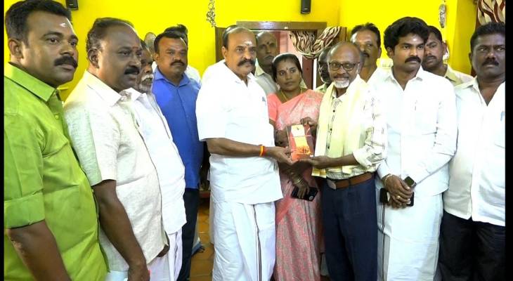 எழுத்தாளர் உதயசங்கருக்கு முன்னாள் அமைச்சர் கடம்பூர் செ.ராஜீ நேரில் சென்று வாழ்த்து!