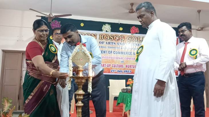  தொன் போஸ்கோ கலை மற்றும் அறிவியல் கல்லூரியில் பன்னாட்டு கருத்தரங்கம் கருத்தரங்கம் நடைபெற்றது.