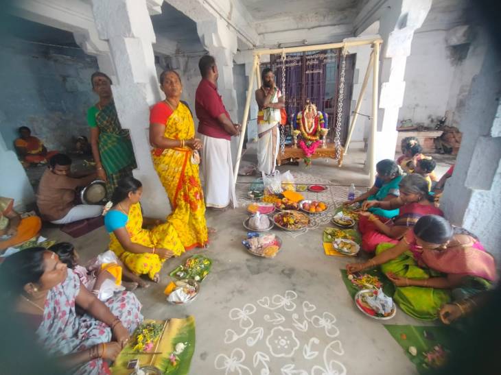 அம்பாள் வளையல் காப்பு சுமங்கலி பூஜை ஊஞ்சல் உற்சவம் அம்பாள் வீதி உலா!