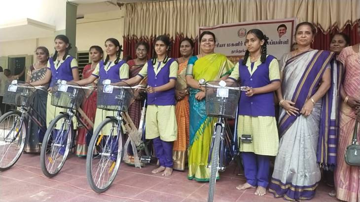 தன்னம்பிக்கையுடன் எதையும் கற்றுக் கொண்டால் வெற்றி பெற முடியும்:அமைச்சர் கீதா ஜீவன்!