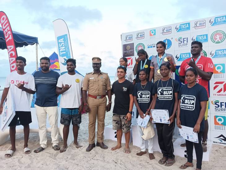 கடல் சார்  (SUP) விளையாட்டு போட்டியில் சாதனை படைத்த கோவில்பட்டி தனியார் ஆலை இளம் பெண்கள் - தேசிய அளவிலான போட்டிக்கு தகுதி 

