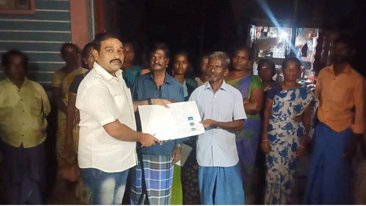 அதிமுக புதிய உறுப்பினர் சேர்க்கை முகாம் நடைபெற்றது.