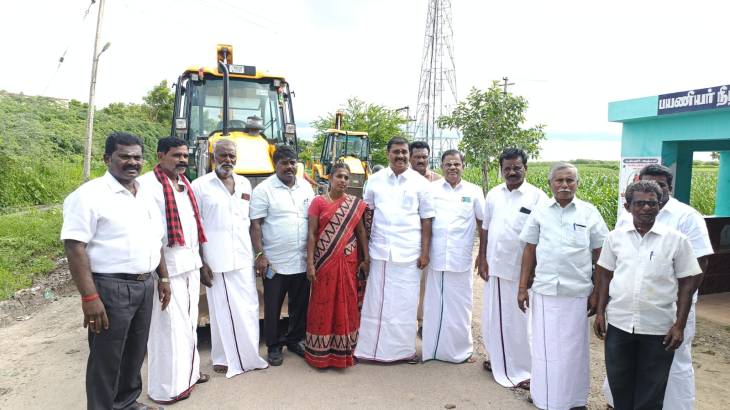ரூ.7-கோடி மதிப்பீட்டில் சாலை பணிகளை  MLA மார்கண்டேயன் துவக்கி வைத்தார்!